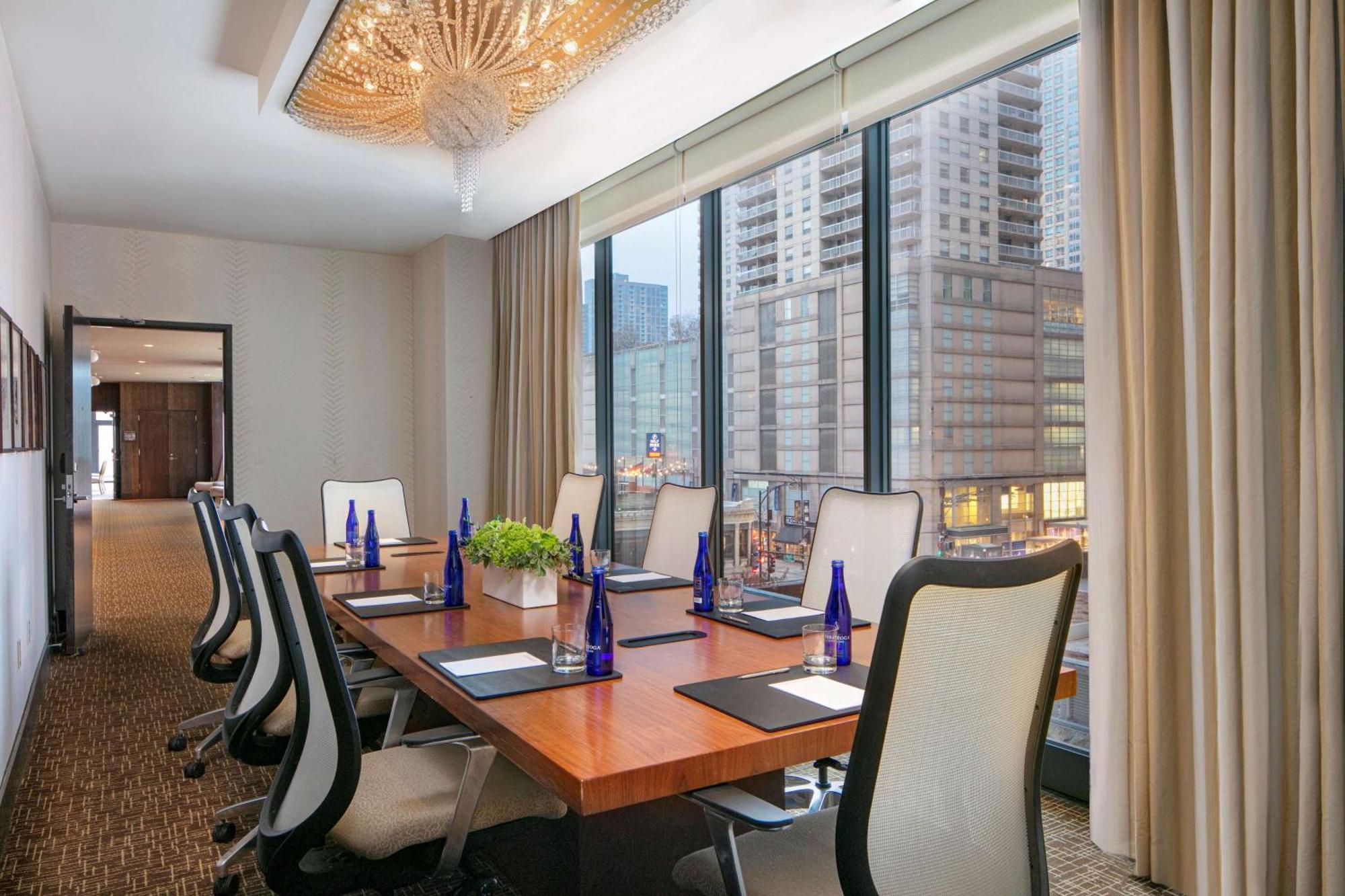 The Royal Sonesta Chicago River North Exterior foto